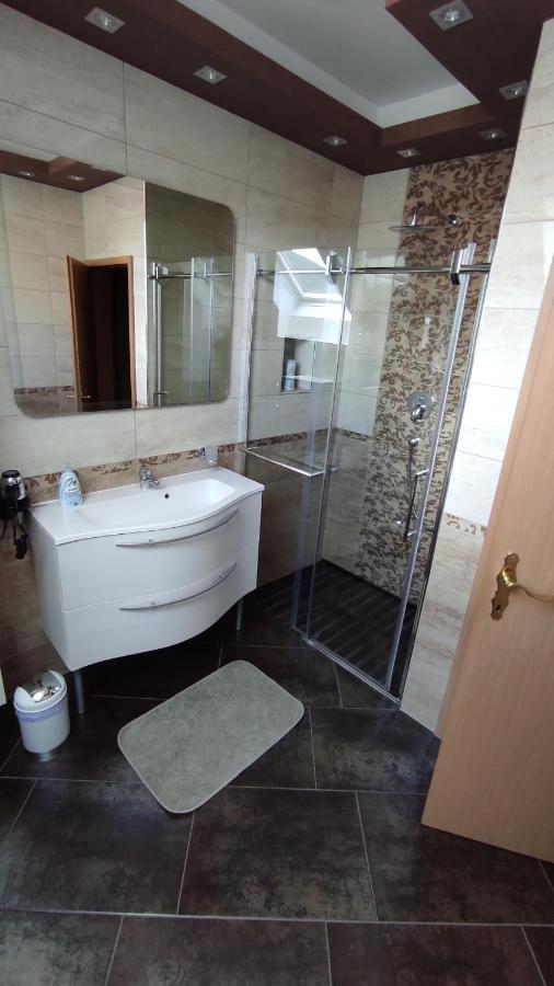 Landscape - New Modern Near Bled Apartment *